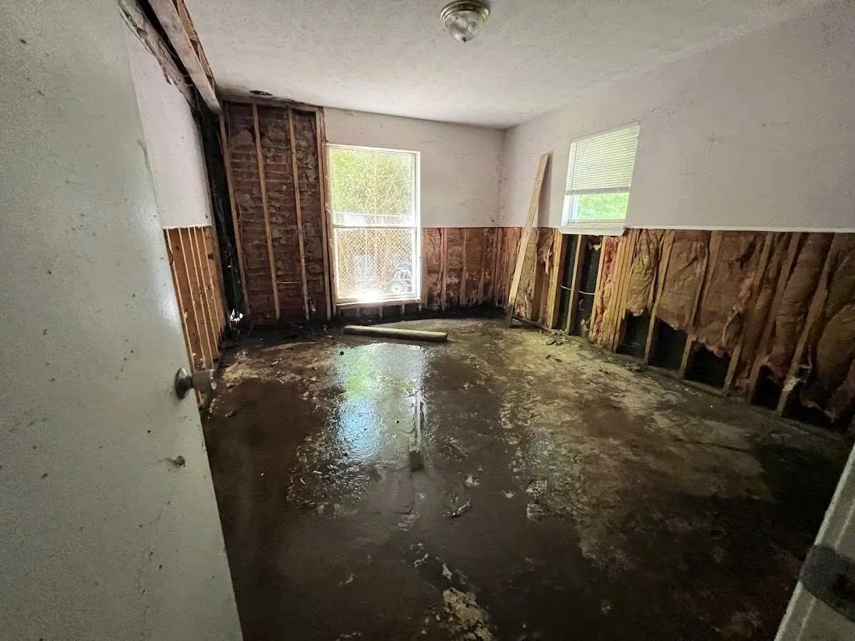 Water Damage Restoration services in Dunbar, WV